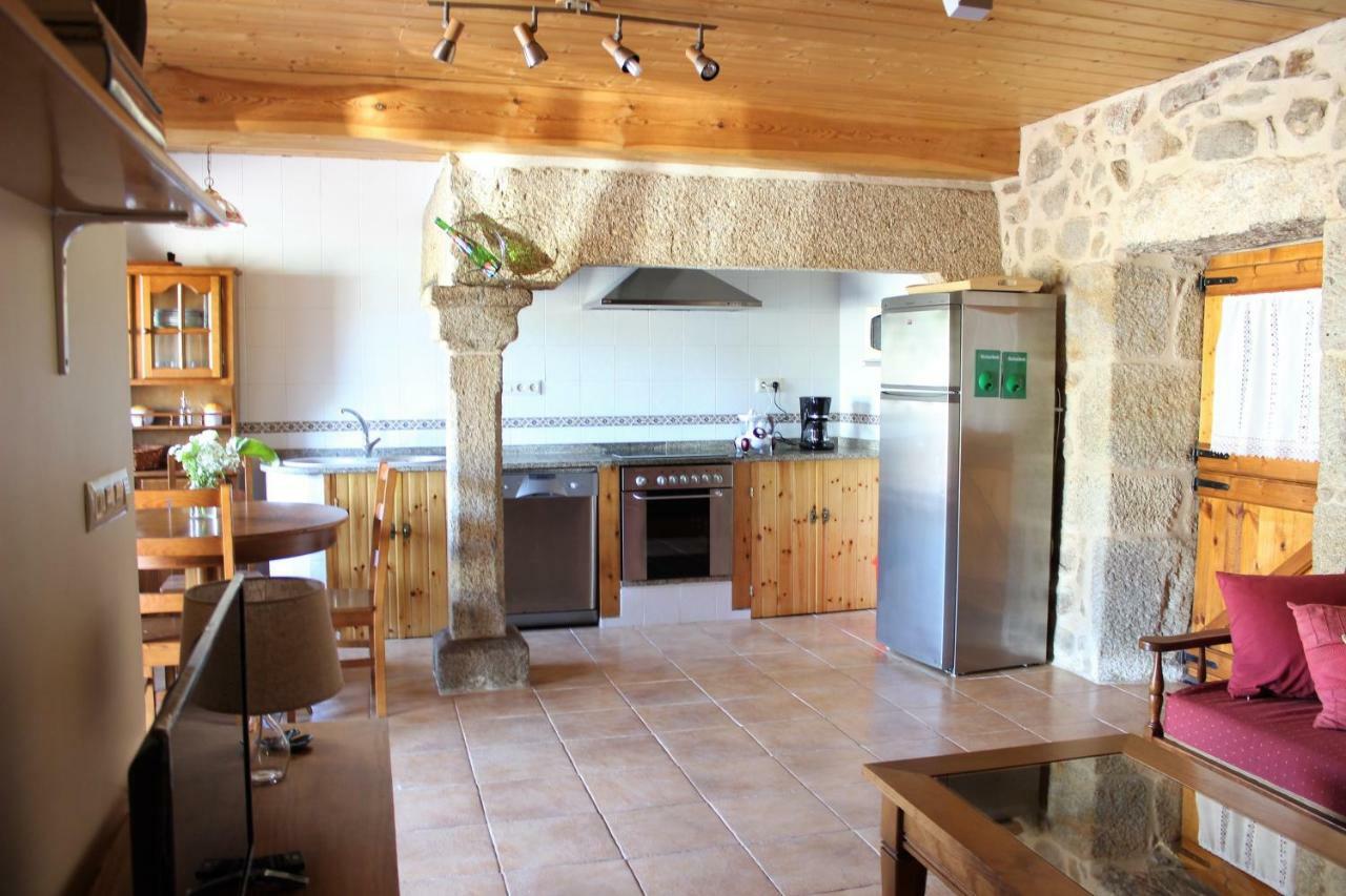 A Casina De Pedra Villa Noalla  Luaran gambar